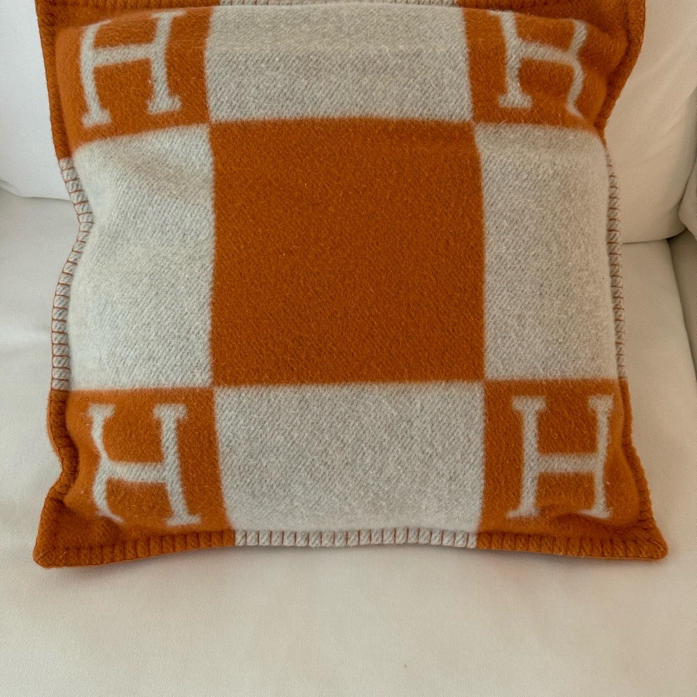 Hermes Avalon H Pillow Orange